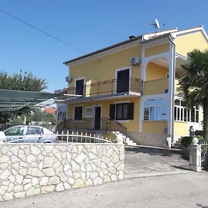  Apartman Ravlic
