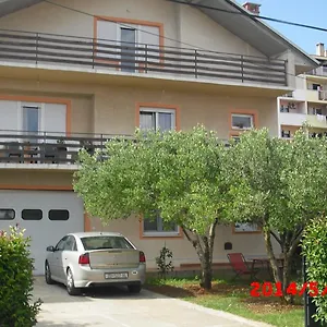 Roko Apartman Zára